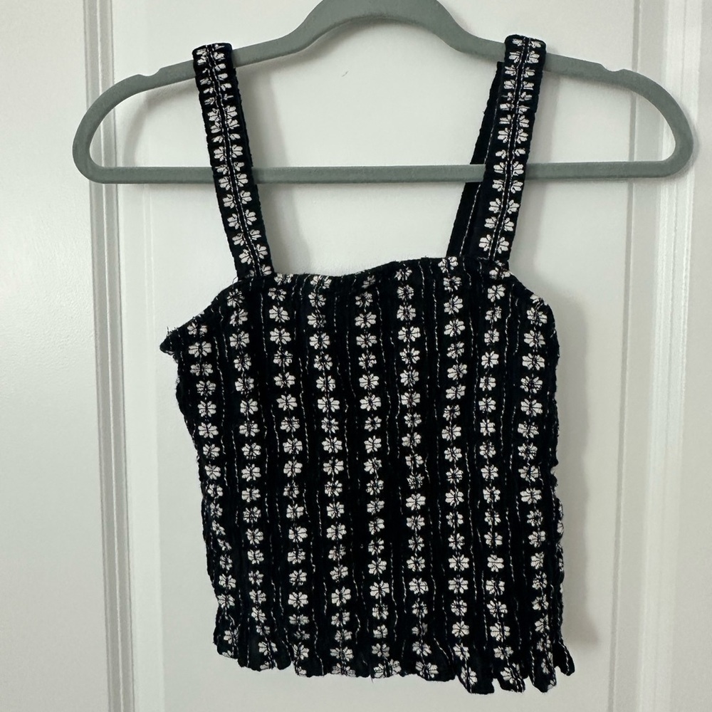 American Eagle Outfitters Floral Crop Top